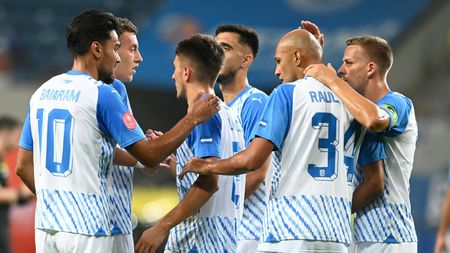 Universitatea Craiova - UTA Arad 3-0, în etapa a 6-a din Superliga | Oltenii lui Laurențiu Reghecampf urcară pe primul loc!