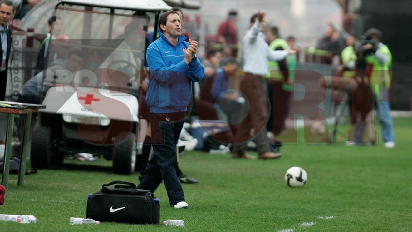 Conceicao:** "E frustrant să pierdem puncte așa!"