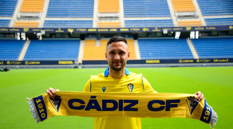 Florin Andone a fost exclus din lotul lui Cadiz! Fotbalistul român a petrecut în club după înfrângerea cu Rayo Vallecano | VIDEO