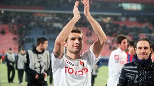 "Lui Mutu 'i se rupe' de tot ce se spune de el! E prea tare!"