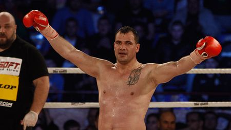 Ionuț Iftimoaie a devenit campion mondial al versiunilor Superkombat și WKN