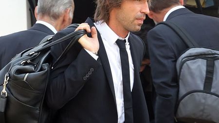 Trădare la nivel înalt! Pirlo a semnat cu Juve!** Cele mai tari goluri înscrise pentru rossoneri VIDEO