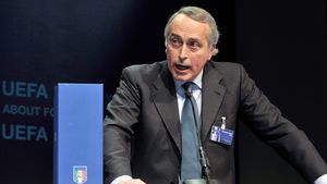 Italia, Franța și Turcia se bat pentru organizarea CE 2016