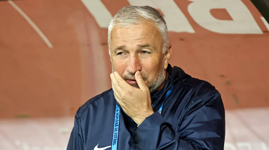 Dan Petrescu, declara&#539;ia anului despre plecarea lui Louis Munteanu: &bdquo;Va fi imposibil s&#259;-l &icirc;nlocuim, ar fi ca &#537;i cum am c&acirc;&#537;tiga la loto&rdquo;