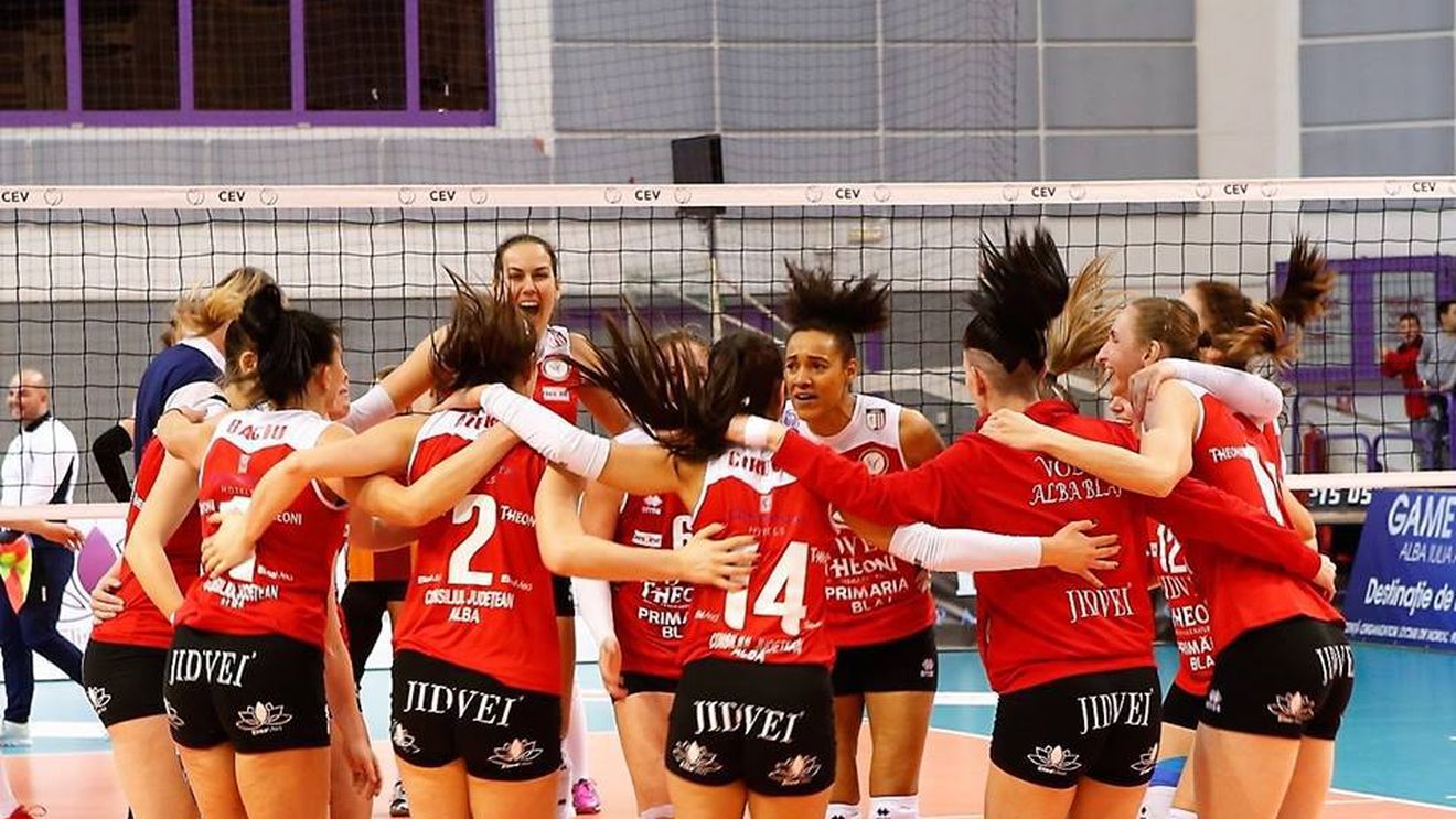 Voleibalistele de la Alba Blaj, salt spre al patrulea titlu din istorie. Trupa ardeleană a învins pe CSM București, cu 3-2, în Capitală