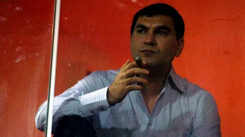 Apar noi detalii despre viața lui Cristi Borcea la pușcărie, după condamnarea din Dosarul Transferurilor: „Avea ultimul «guiț» de haine, fuma trabucuri scumpe”. În ce lux trăia fostul acționar de la Dinamo. EXCLUSIV