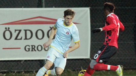 Steaua iese pe minus în 'afacerea' Râpă!** Reghe nu l-a 'slăbit' cu criticile. "Ă‚sta ne îngroapă definitiv!" Reacția băncii tehnice arată durerile de cap ale antrenorului