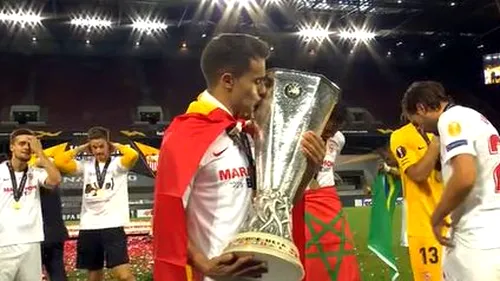 Imaginea serii după finala Europa League! Fotbalistul care și-a sunat familia plângând în hohote | FOTO & VIDEO