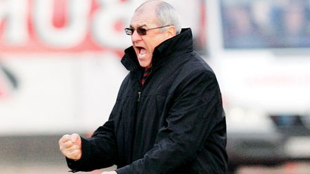 Hizo și-a propus 8 puncte din cele 12 posibile