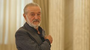 Gigi Becali: „Ion Iliescu a ajuns direct în Iad”. Teoria bisericii, expusă de miliardar