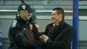Răchită se jură că nu-l cunoaște pe derbedeul are l-a lovit pe Galamaz:** "Nu l-am văzut niciodată, îmi dau demisia dacă mă contrazice cineva"