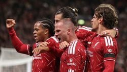 🚨 Seară magnifică în Champions League! Liverpool – Atletico 2-1, Napoli – Arsenal 0-1, PSG – Slovan 6-1 și Sporting – Galatasaray 3-1. Barcelona, show cu Feyenoord
