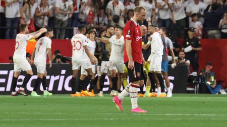Manchester United, demolată la Sevilla! Leverkusen și AS Roma, victorii fabuloase! Juventus a trecut la limită de Sporting. „Careu de ași” de senzație în Europa League. Când se joacă meciurile