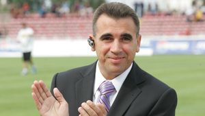 "Dinamo a vrut doi mijlocași și un atacant de la FC Argeș"