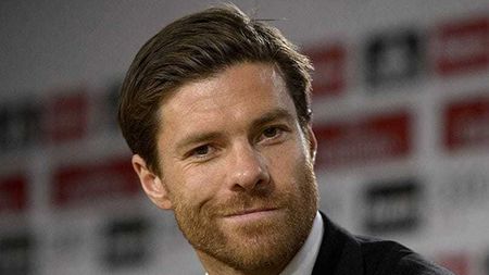 OFICIAL | Xabi Alonso revine acasă. Fostul mijlocaș va antrena o echipă din Spania
