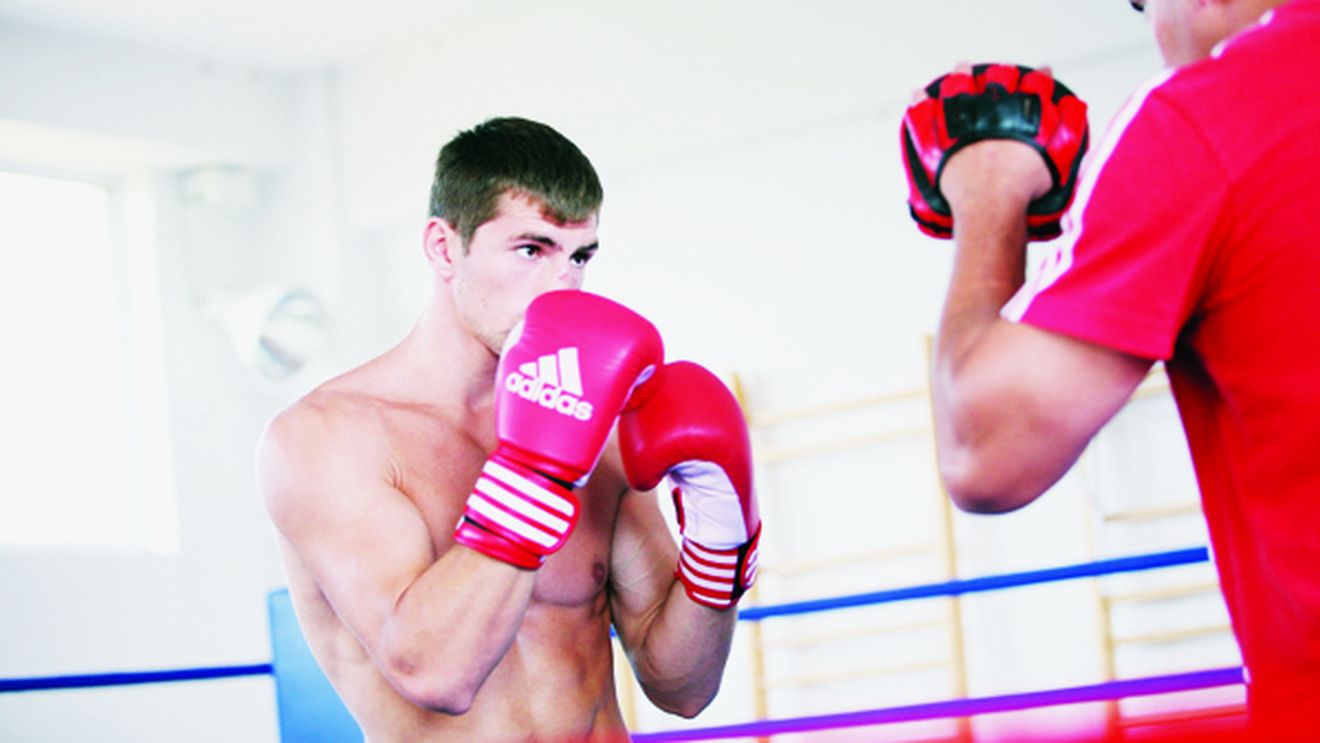 Dau cu pumnul pentru Londra