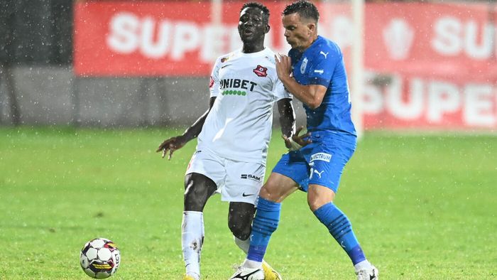 Mihai Stoica, vehement în privința transferului lui Baba Alhassan la FCSB: „Să dăm bani pe el ca să stea Olaru sau Edjouma pe bancă?”