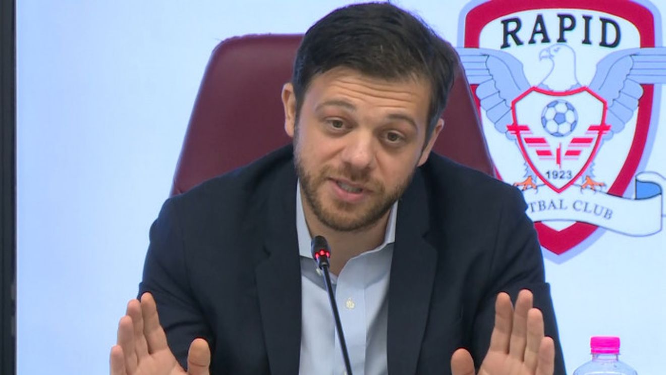 Cum a trăit acționarul Victor Angelescu drama Rapidului din Cupa României. A văzut meciul cu CFR pe telefon: ce vedete din showbizz s-au îngrămădit lângă milionar să-i urmărească pe giuleșteni. FOTO