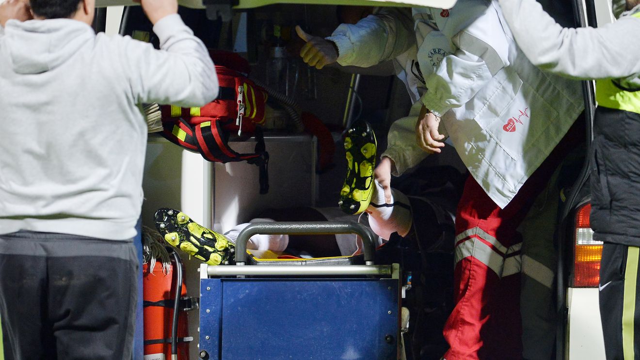 Raportul MAI asupra activității PULS: Ekeng a fost transportat cu o ambulanță dotată necorespunzător. "Singurele ambulanțe funcționale erau de tip A, destinate doar transportului". Mașinile pentru urgențe erau stricate!