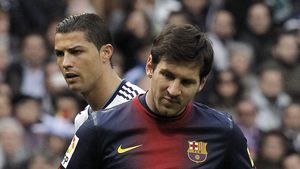 Cristiano Ronaldo, mereu pe urmele lui Messi. După ce argentinianul a fost găsit vinovat în cazul fraudei fiscale, acum și starul portughez este anchetat pentru același lucru