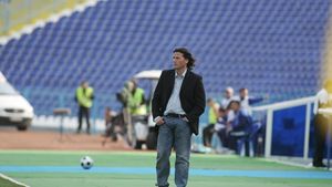 Napoli:** "Vor mai veni 2-3 jucători!" VEZI cum va arăta Craiova în retur