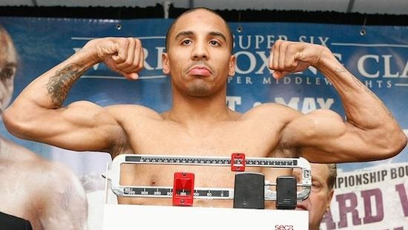 Andre Ward l-a învins pe Dawson și și-a păstrat titlurile WBA și WBC la supermijlocie