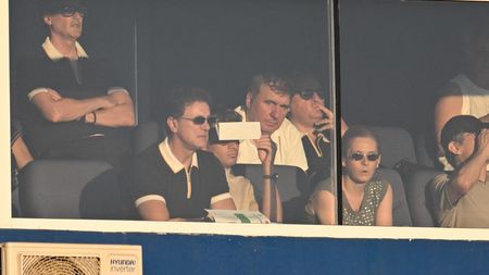 Imagini neverosimile cu Gică Hagi! Cum a fost surprins „Regele” de camerele TV, în lojă, când Farul a deschis scorul cu Unirea Slobozia