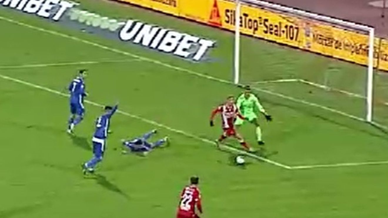 E tot mai greu să joci fotbal cu „burta goală” la Dinamo. Juan Camara și Diego Fabbrini, campionii ratărilor în prima repriză cu FC Voluntari | VIDEO