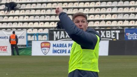 Iulian Roșu, reacție nervoasă la finalul umilinței Chindiei la Voluntari: ”Întrebați-l pe ăla de ce nu joc!” Apoi, fostul dinamovist a încercat să dreagă busuiocul