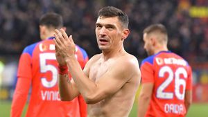 Gigi Becali îl pune la punct pe Claudiu Keșeru după declarațiile făcute după FCSB - FC U Craiova: „La cum vorbește s-ar putea să nu mai aibă ocazia să dea gol!”