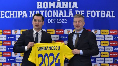 Amical România – Grecia | Caz unic în lume: al doilea fiu selecționer din istoria naționalei! Diferențele dintre Edi Iordănescu și Gustavo Poyet | SPECIAL