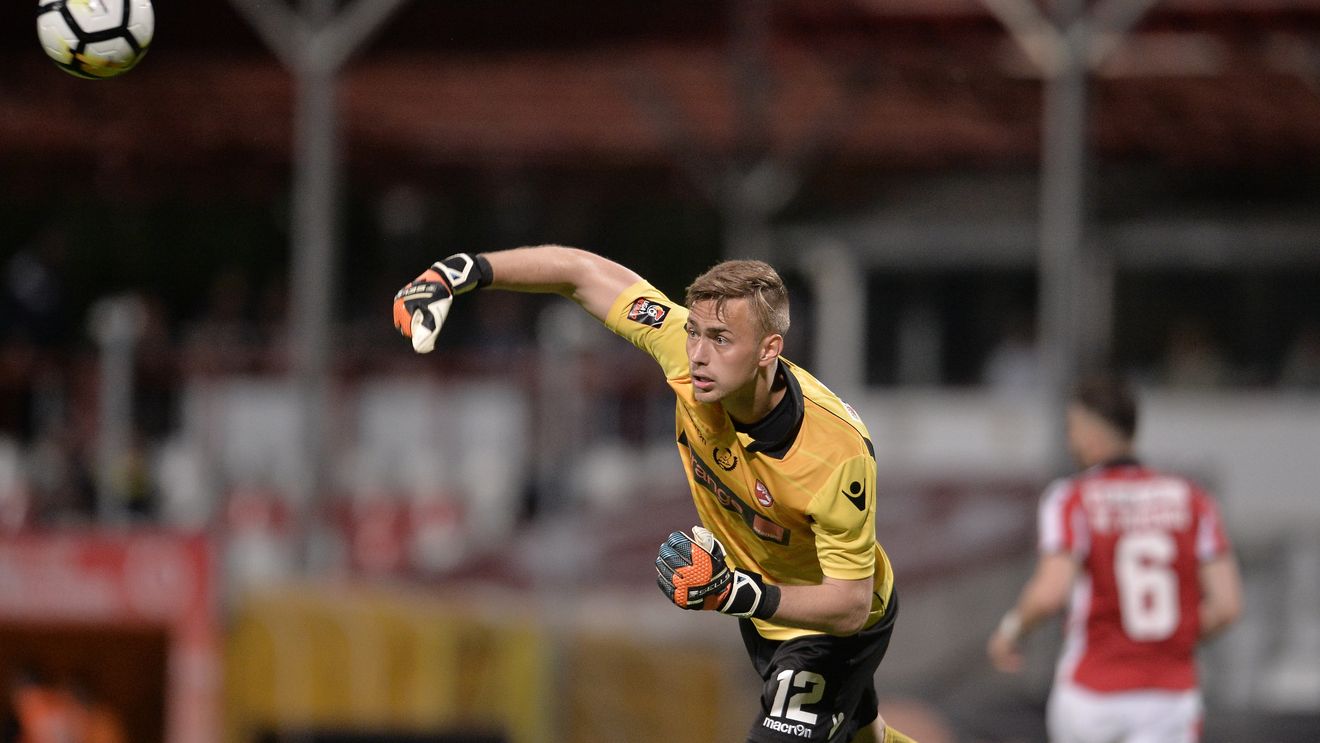 Neagoe face curățenie la Dinamo! Muțiu nu intră în planurile lui "Geană" pentru sezonul următor. EXCLUSIV | Prunea a lămurit situația portarului