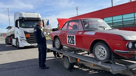 Echipa României, în drum spre Rallye Monte-Carlo Historique 2026. A ajuns aproape de Zagreb după un traseu cu peripeții