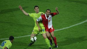 Rădoi și-a motivat foștii colegi:** "Bateți Dinamo pentru mine!"