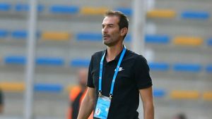 Adversarul din prima etapă, Universitatea Craiova, nu-l sperie pe Măldărăşanu: „Suntem entuziaşti, ne batem la play-off"