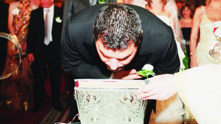 S-a spovedit și Borcea la preotul porno?