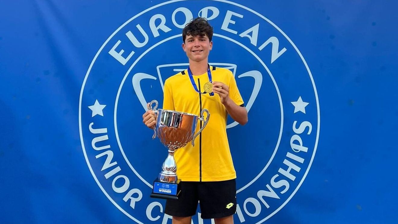 Șocul anului în tenisul românesc! Sponsorizat de Ion Țiriac și comparat cu Ilie Năstase, puștiul minune al României va reprezenta altă țară: „De acum mă antrenez la Paris”