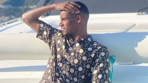 Hoții care au furat bunuri de 1,4 milioane de euro, inclusiv din casa fotbalistului de națională, au fost puși de judecători să dea înapoi doar câte 1 euro!