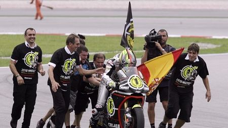 Toni Elias, campion mondial la Moto2