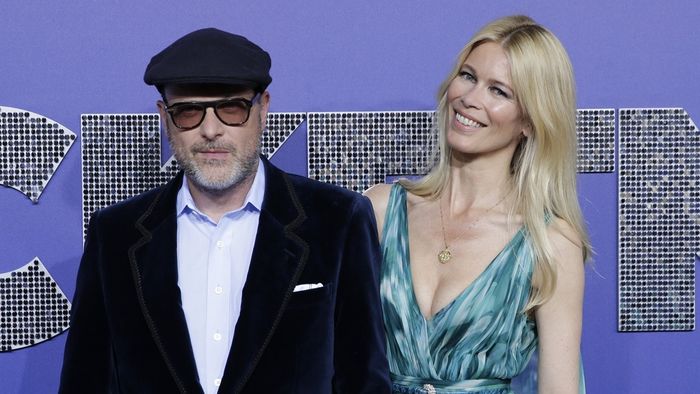 Claudia Schiffer intră în fotbal. Soțul ei bogătaş e la un pas să devină acționar la un club din Premier League