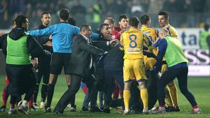 Primele măsuri după incidentele de la Petrolul-Steaua:** "A fost un atac concertat împotriva clubului"