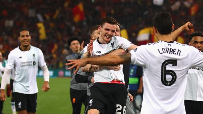 FOTO | "Prinț și Cerșetor". Acum șase ani căuta disperat un job, acum s-a calificat în finala Ligii Campionilor. Viața unui fotbalist de la Liverpool a luat o turnură incredibilă
