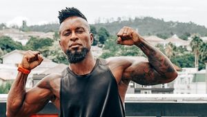 Milionarul de 49 de ani dezvăluie secretul corpului său sculptat în mușchi! „Corpul meu e o mașină! Am înțeles asta”