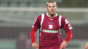 Fostul rapidist Gauracs "rupe norii" în Moldova