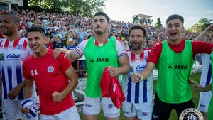 Primele mișcări de trupe la SC Oțelul, după promovarea în Liga 2. Dorinel Munteanu a stabilit și data reunirii și au fost programate două amicale importante