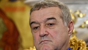Sprijin total pentru Gigi Becali din partea lui Marian Iancu! De ce ar fi normal ca patronul FCSB-ului să se bage peste antrenori | VIDEO EXCLUSIV