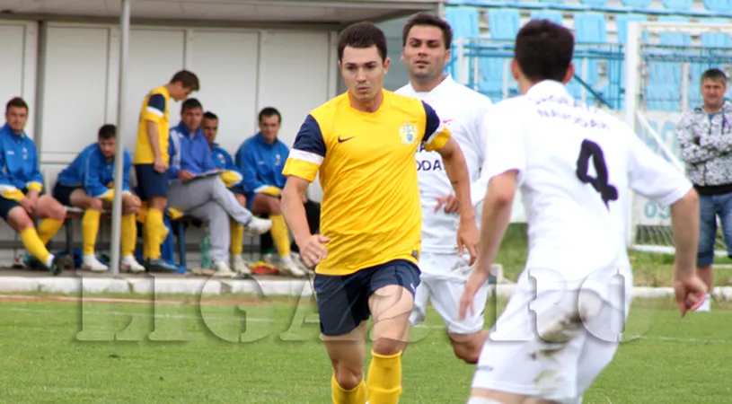 SC Bacău își întărește atacul cu Huiban.** Popovici: 