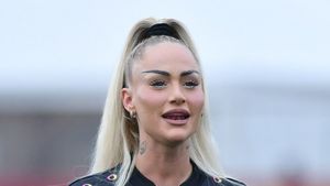 Cea mai sexy fotbalistă din lume a semnat un nou contract cu un brand celebru