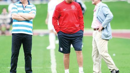 Cum a ratat Steaua un jucător "de două ori mai bun ca Szekely"?!** "N-am dat 25.000 â‚¬... Nu știam câți ani are!"