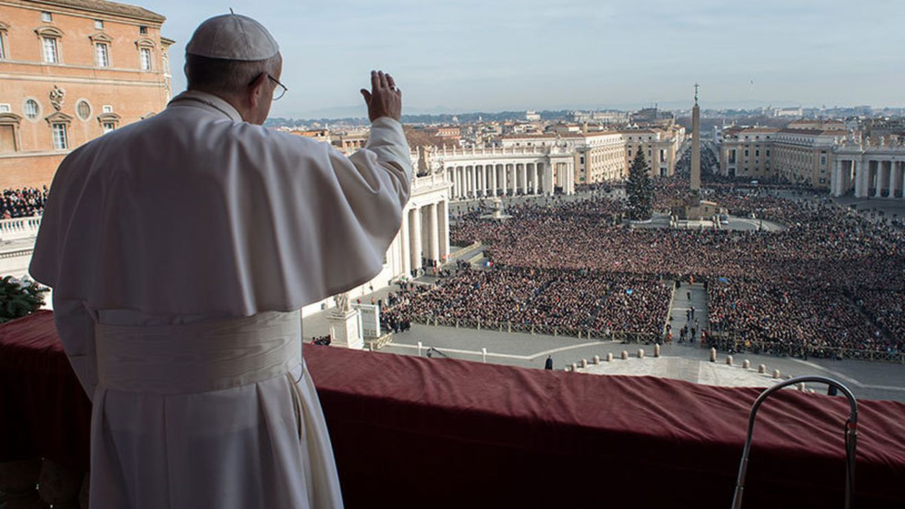 IMAGINEA ZILEI | "Papa din România!" Internat în spital, Adrian Stoian n-a putut să stea departe de colegii săi. Cum a urmărit meciul cu Udinese și gestul impresionant făcut de jucătorii lui Crotone